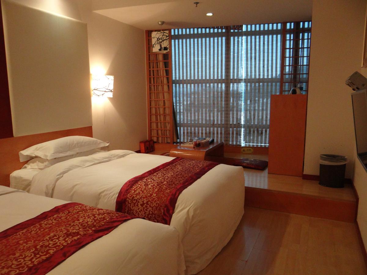 Maihao International Hotel Zhuhai Exterior photo