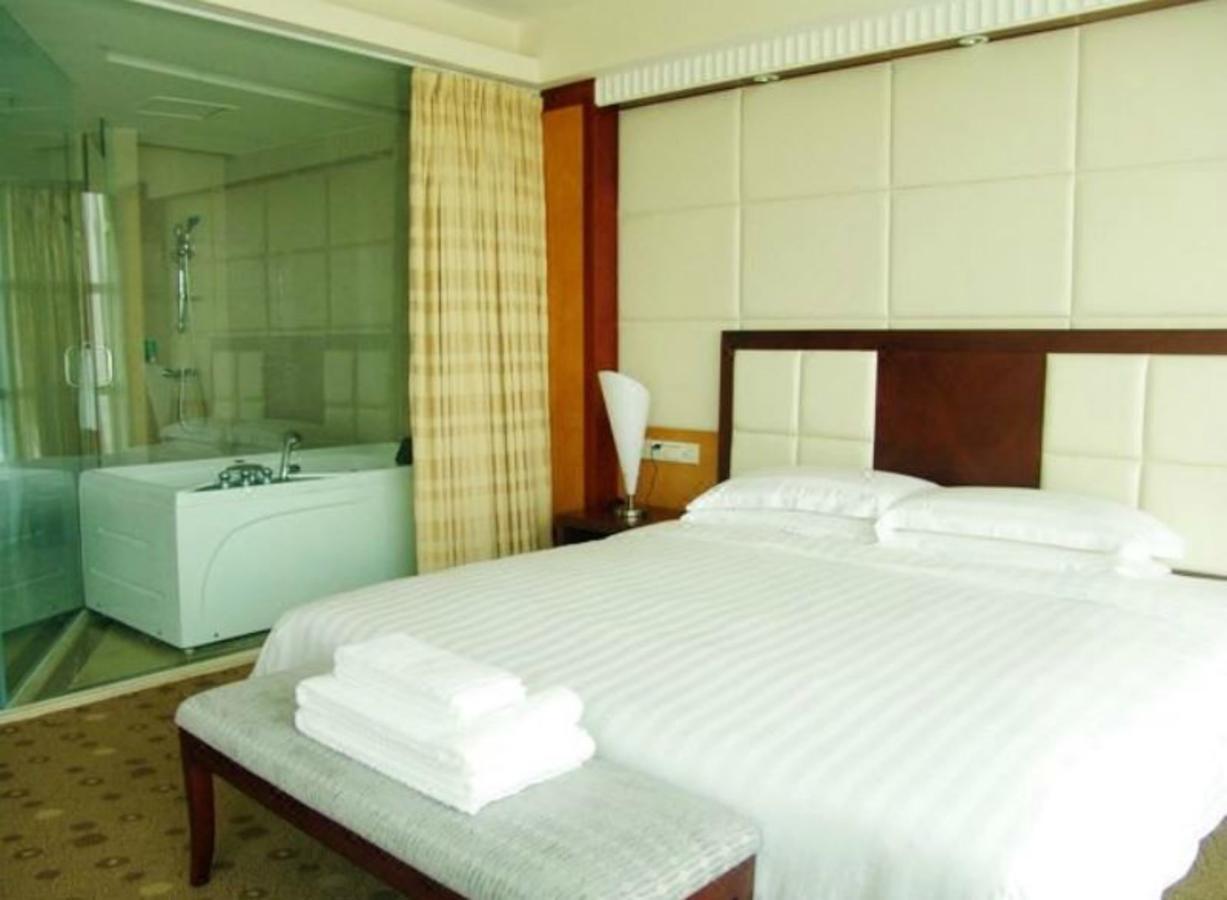 Maihao International Hotel Zhuhai Exterior photo